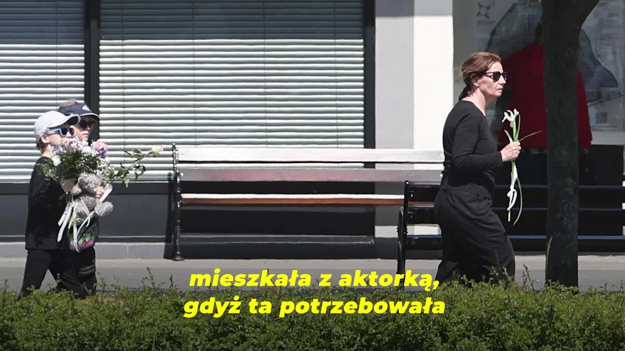 Barbara Sienkiewicz na pogrzebie swojej mamy - Zdjęcie główne