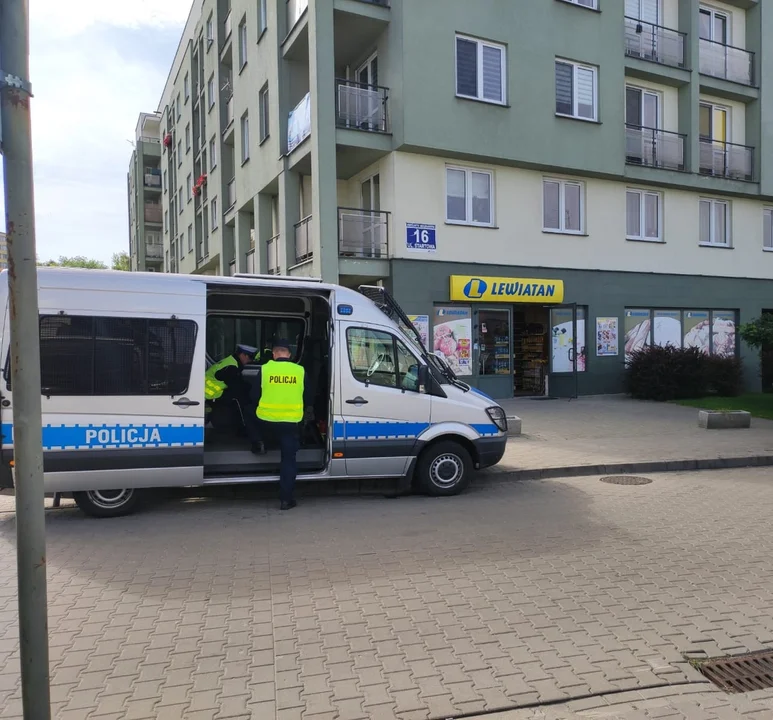  Lublin : Policjant po służbie zatrzymał nietrzeźwego kierowcę - Zdjęcie główne