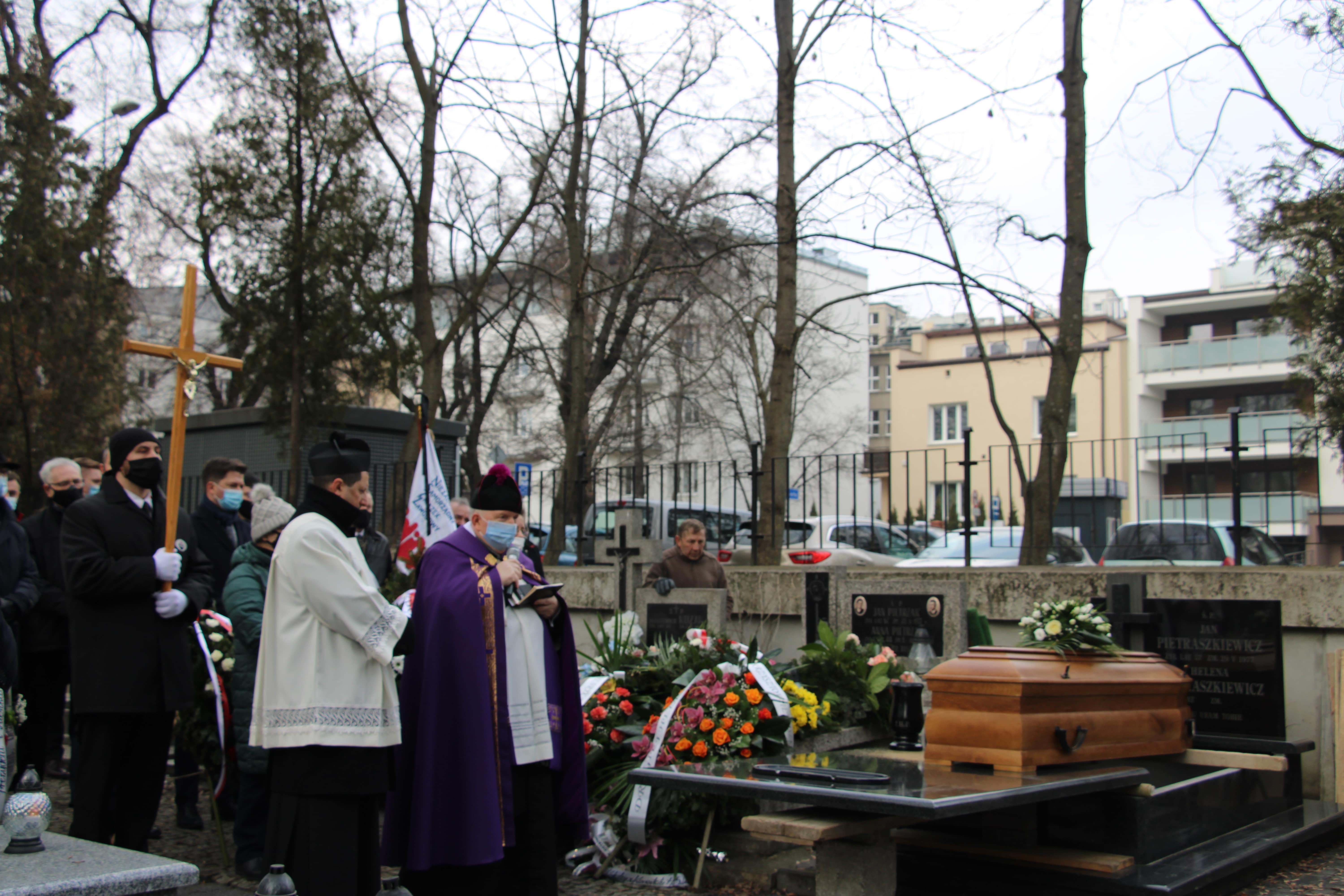Pogrzeb Heleny Pietraszkiewicz w Lublinie. - Była wyczulona na sprawy społeczne, ale była również oddana sprawom ojczyzny - Zdjęcie główne