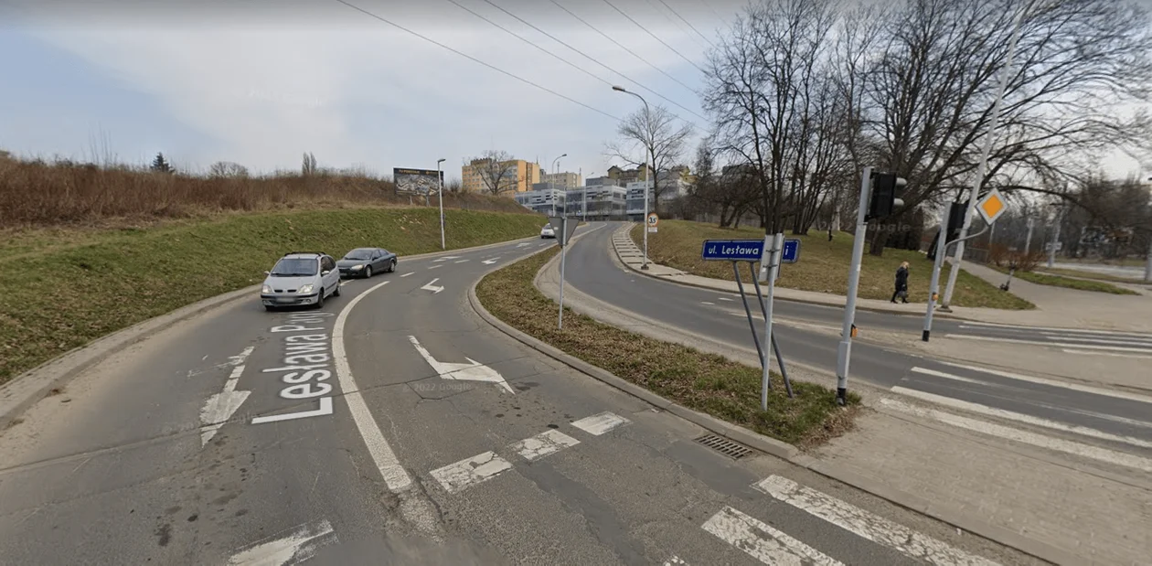 Lublin: Szersze chodniki ułatwią dojście studentom do wydziałów? Jest petycja - Zdjęcie główne