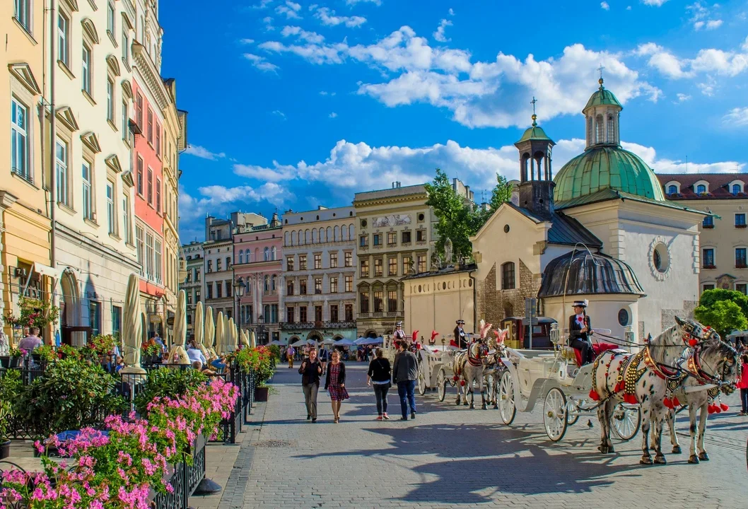 Duży sukces polskiego miasta. Znalazło się wśród najbardziej atrakcyjnych turystycznie miejsc w Europie. Mowa o... - Zdjęcie główne