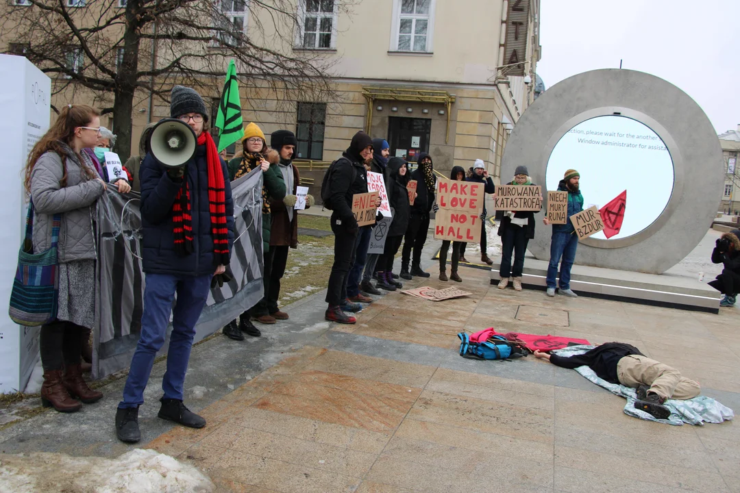 Protest "Nie dla muru" w Lublinie