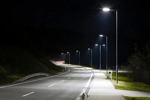 Lublin: Radny apeluje o usunięcie zbędnych latarni - Zdjęcie główne
