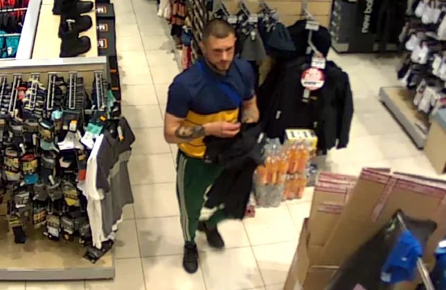 Lublin: Ukradł ubrania w galerii handlowej. Szukają go policjanci - Zdjęcie główne