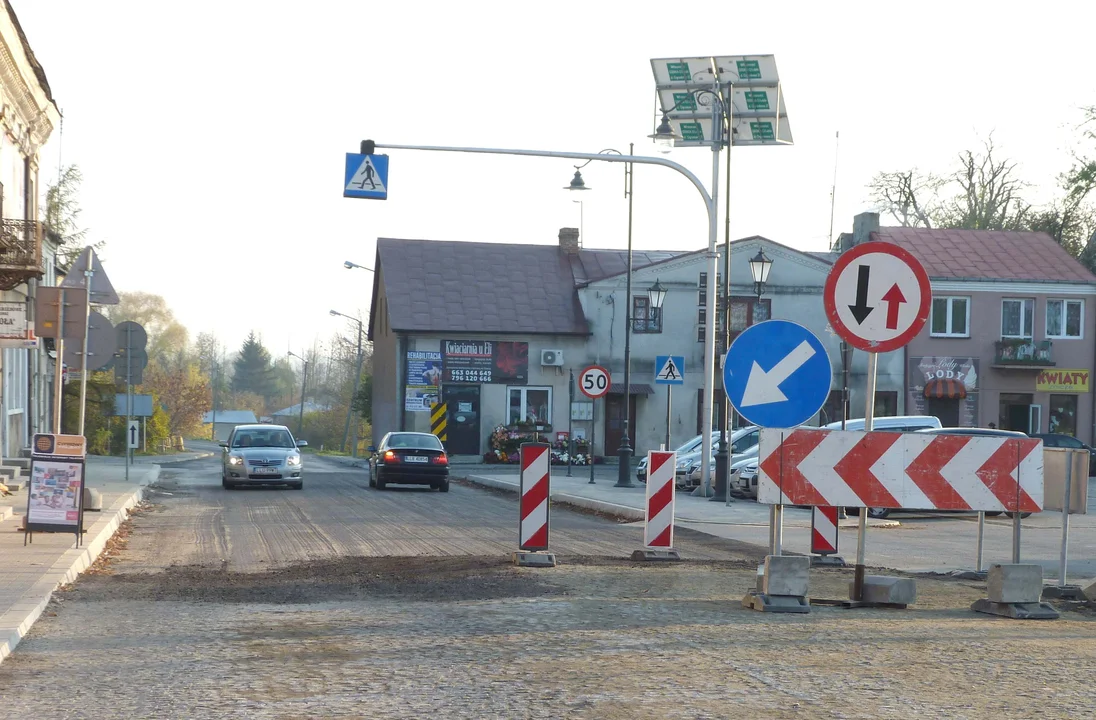 Województwo lubelskie. Rządowe pieniądze na remonty dróg. Rozdzielą prawie sto milionów w regionie - Zdjęcie główne