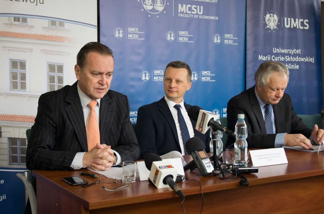 Znanym prawnik z UMCS ma kłopoty. Znamy stanowisko uczelni - Zdjęcie główne