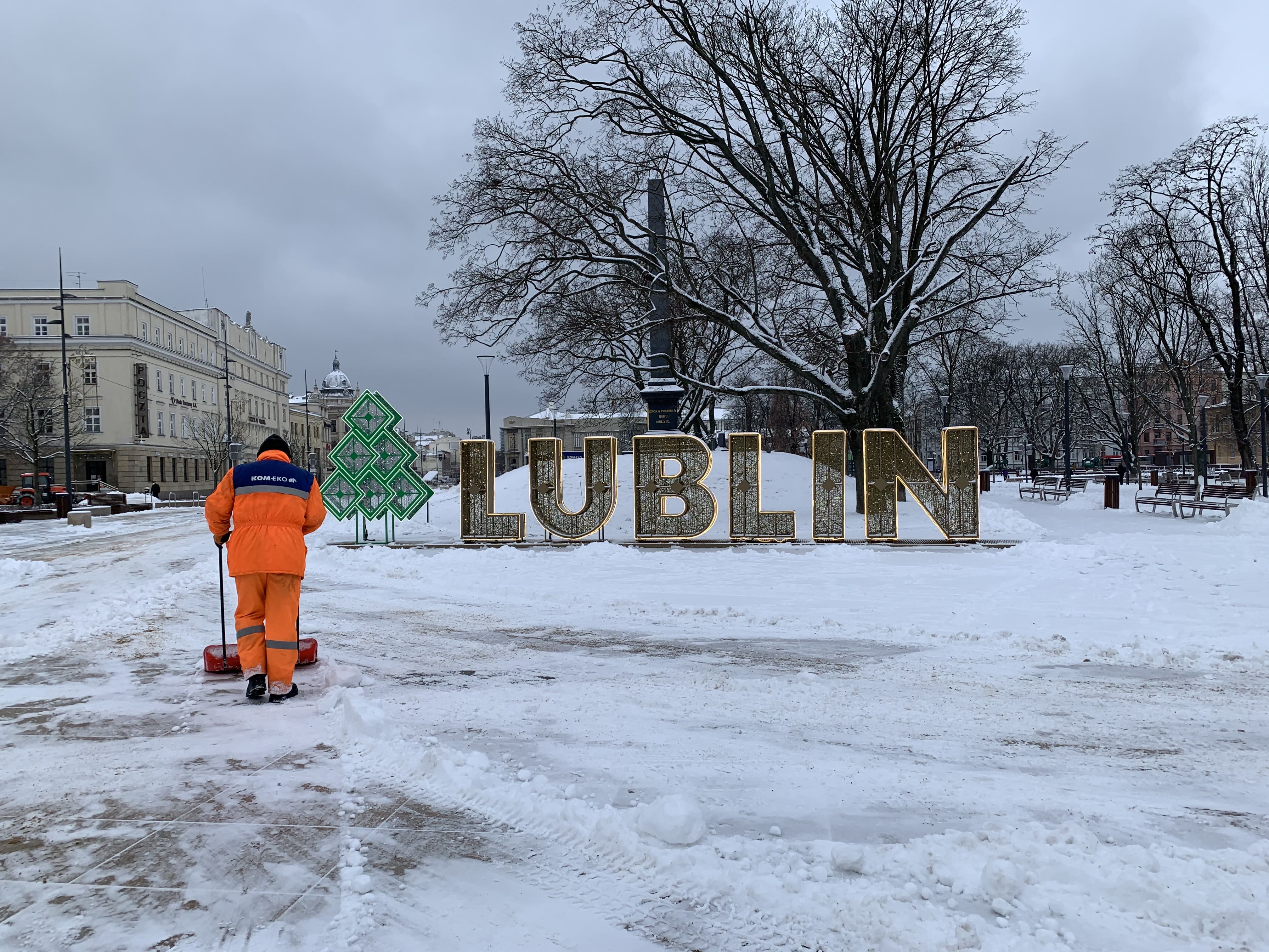 Akcja zimowego utrzymania Lublina. Do środowego poranka koszty wyniosły ok. 132 tys. zł - Zdjęcie główne