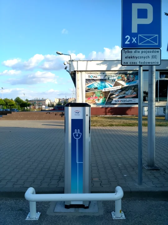 Lublin: Będą kolejne stacje do ładowania samochodów elektrycznych - Zdjęcie główne