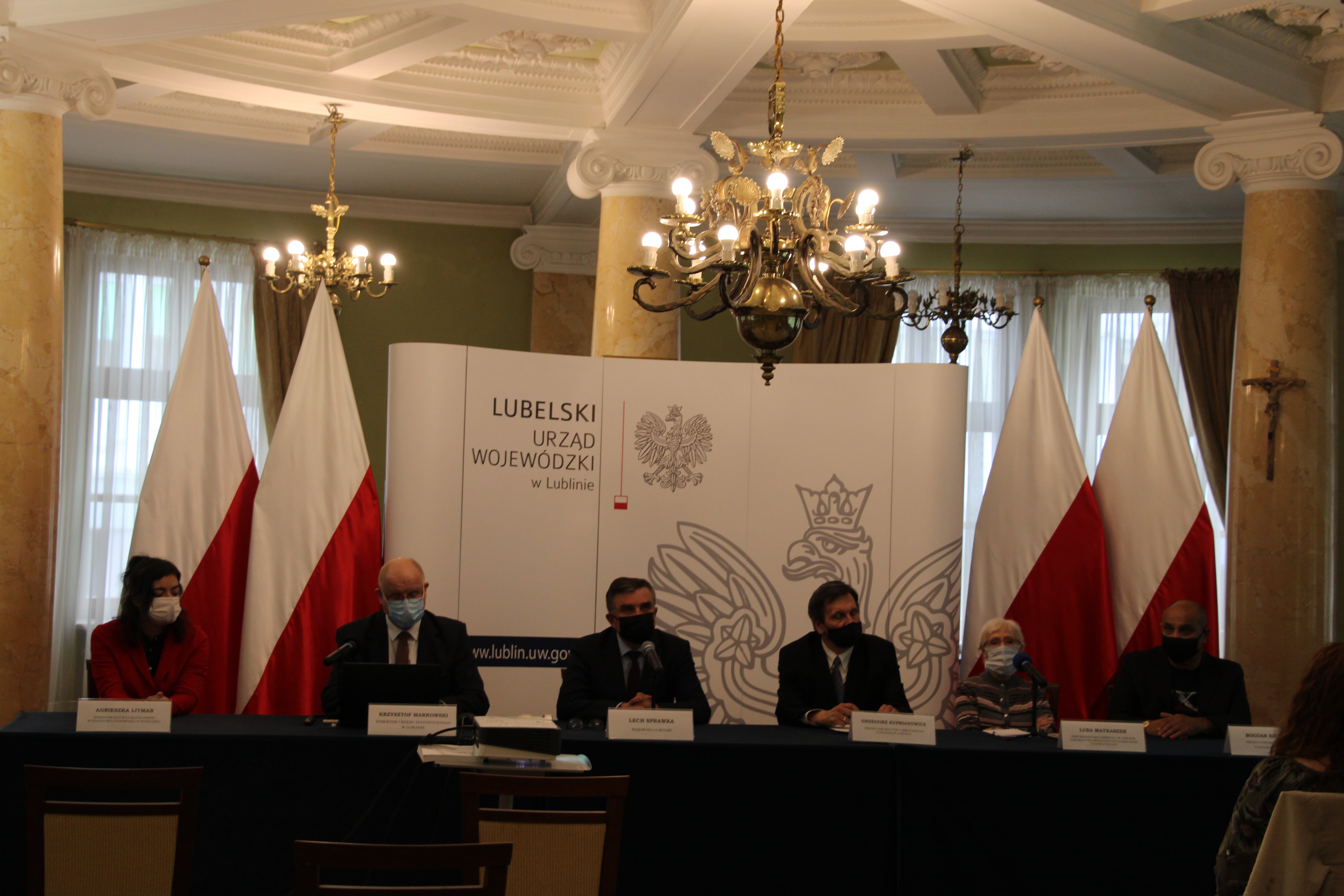 Lublin: trwa Narodowy Spis Powszechny. Spisać muszą się też m.in. cudzoziemcy [WIDEO] - Zdjęcie główne