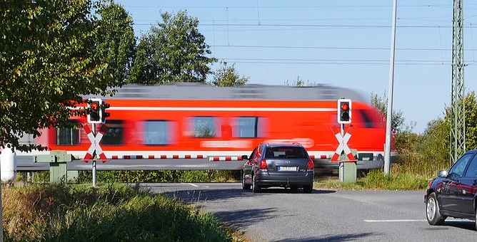 Województwo lubelskie: kolejarze prowadzą wakacyjną kampanię "Bezpieczny przejazd" - Zdjęcie główne
