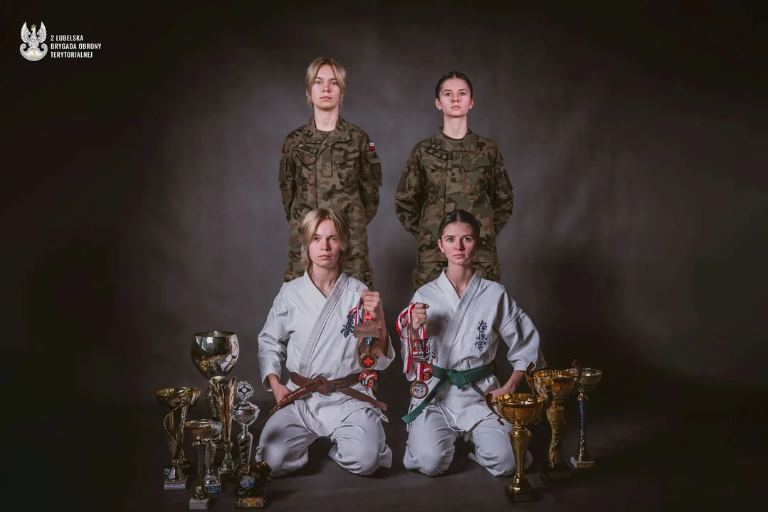 Terytorialsi łączą wojsko i karate. Dwie szeregowe z sukcesami sportowymi - Zdjęcie główne