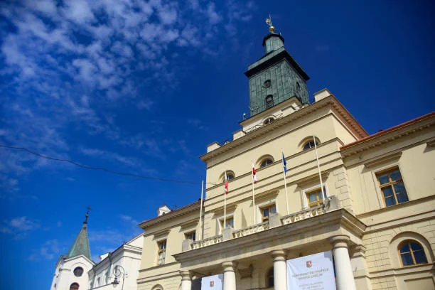 Lublin: Ratusz będzie nieczynny jednego dnia. Urzędnicy odbiorą wolne - Zdjęcie główne