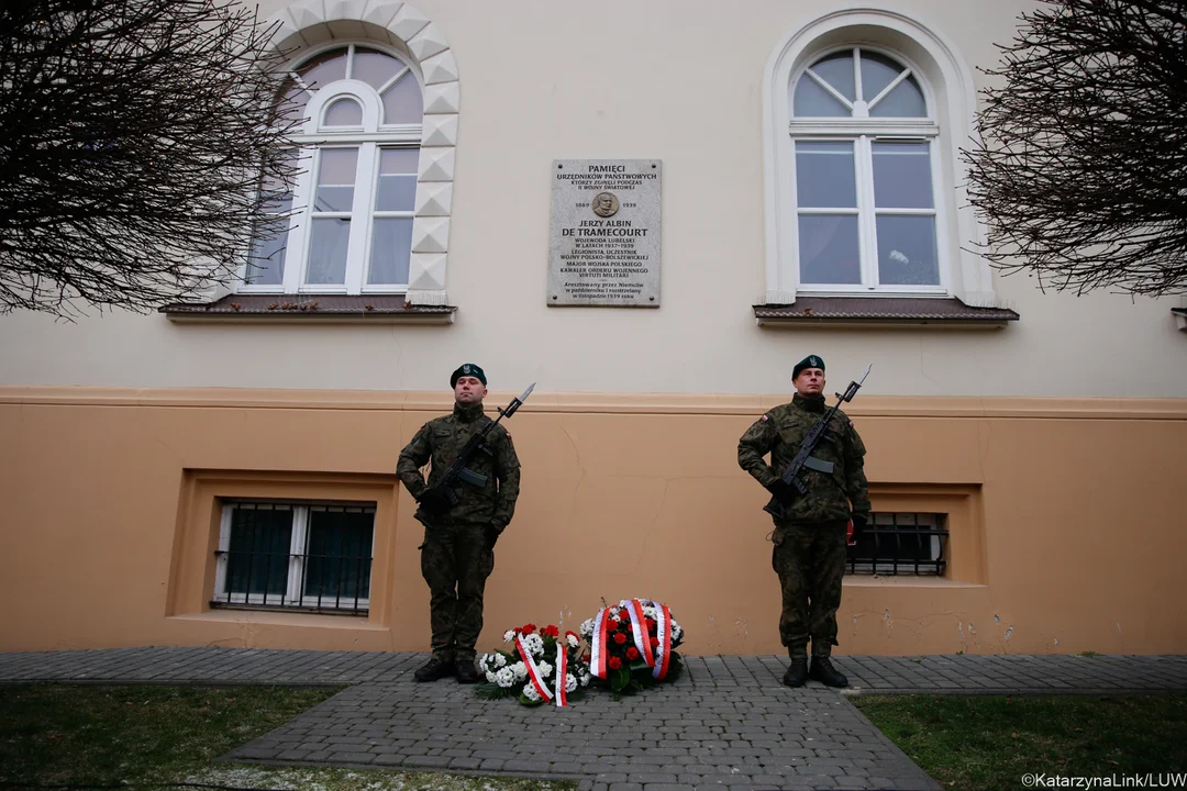 Lublin: Uczcili 82. rocznicę akcji wymierzonej w lubelską elitę polityczną i społeczną - Zdjęcie główne