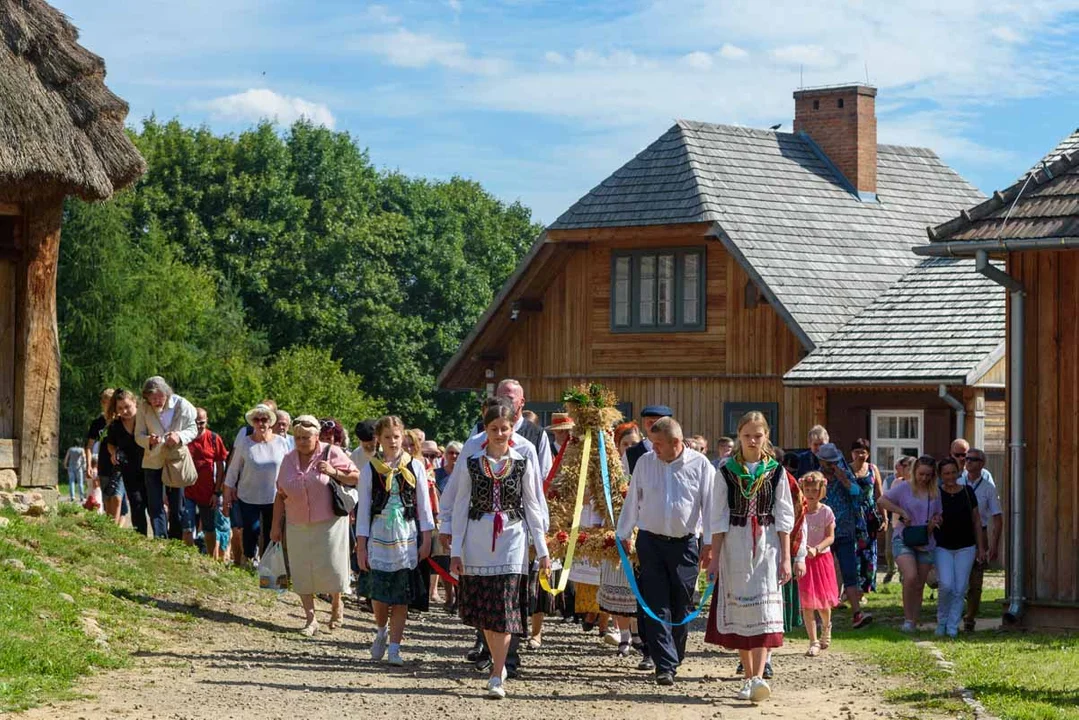 Muzeum Wsi Lubelskiej zaprasza na dożynki dworskie (program) - Zdjęcie główne