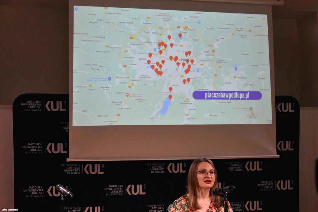 Lublin: Studenci KUL zbadali place zabaw. Szukali bakterii - Zdjęcie główne