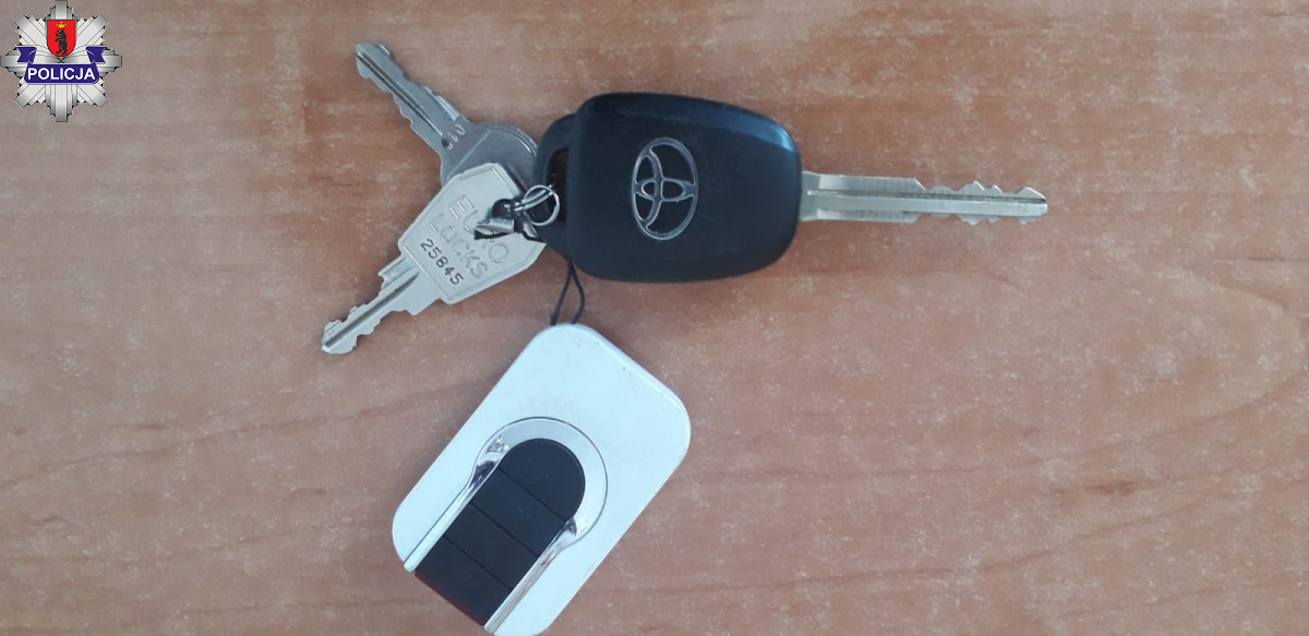 ADAMÓW: Poszukiwany właściciel kluczyka do Toyoty  - Zdjęcie główne