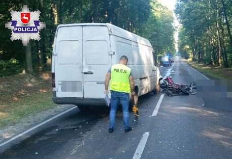  Motocyklista zginął po zderzeniu z busem  - Zdjęcie główne