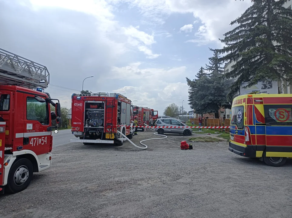 Pożar mieszkania na ul.Łapiguz w Łukowie - Zdjęcie główne