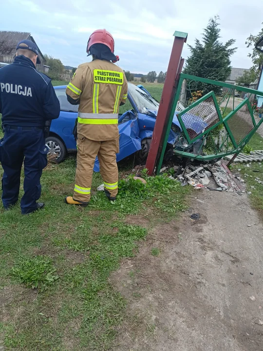 Wypadek w Szyszkach. Musieli pomagać strażacy - Zdjęcie główne