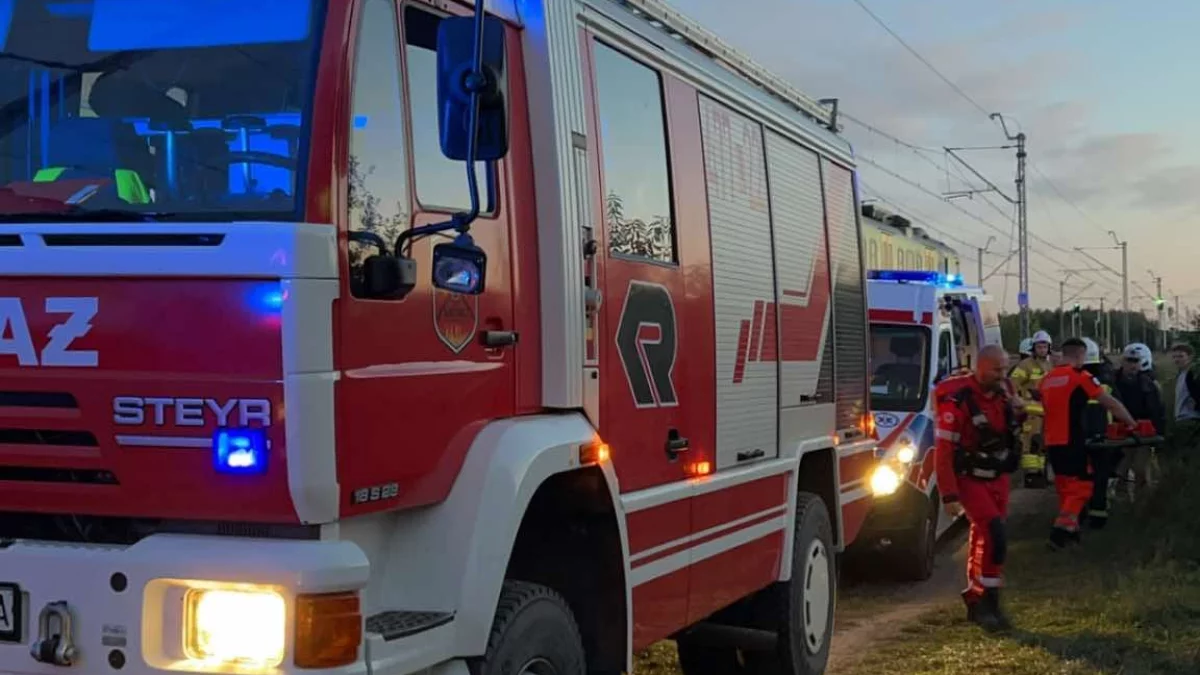 Krynka: Wypadek na przejeździe kolejowym. 27-latek w ciężkim stanie - Zdjęcie główne