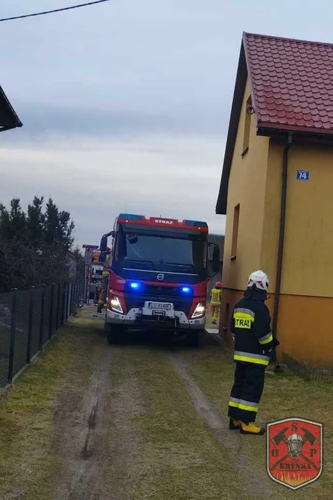 Palą się sadze w  kominach.  Może czas na kominiarza? - Zdjęcie główne