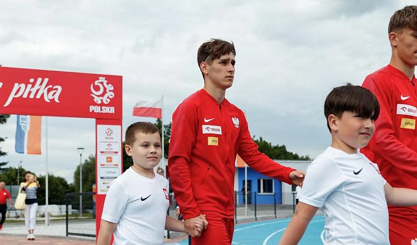 Adamowianin w telewizji! Polska zagra już dzisiaj - Zdjęcie główne