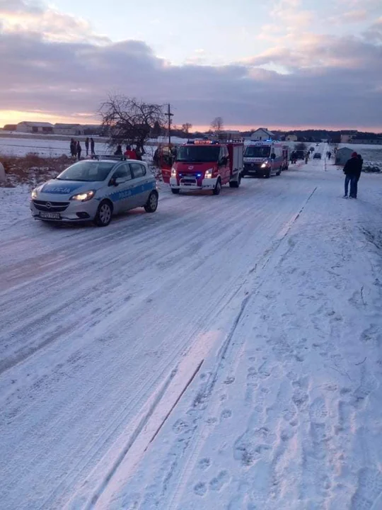 Wypadek w Oszczepalinie Drugim. Zderzyły się dwa pojazdy. - Zdjęcie główne