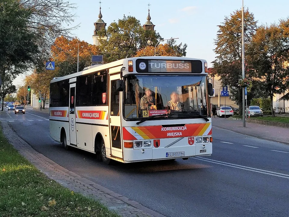 Nowa darmowa linia autobusowa coraz bliżej. Chociaż miasto się zadłuża i zaciąga kredyt - Zdjęcie główne