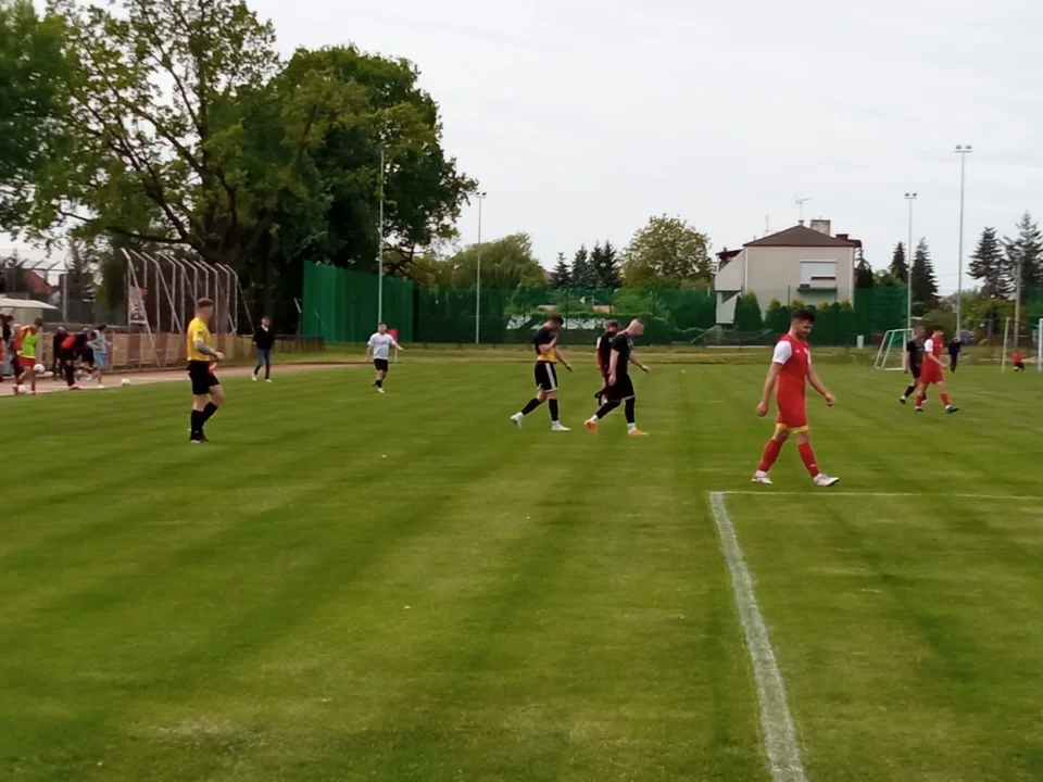 Zdecydował jeden gol. Bartek pokarał kolegów - Zdjęcie główne