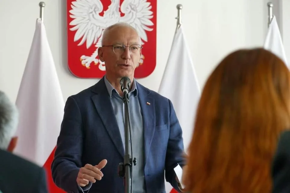 Sławomir Skwarek: Za rządów Prawa i Sprawiedliwości obraliśmy jedyny słuszny cel - silna, rozwijająca się i bezpieczna Polska - Zdjęcie główne