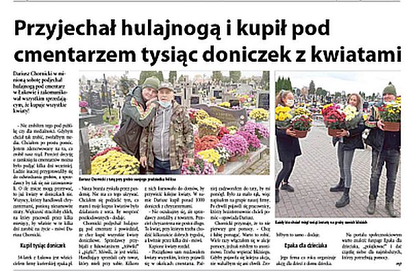 Przyjechał hulajnogą i kupił pod cmentarzem tysiąc doniczek z kwiatami - Zdjęcie główne