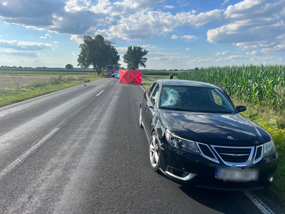 Nowe informacje ws. wypadku na DK 63. Samochód jechał w tym samym kierunku co rower - Zdjęcie główne