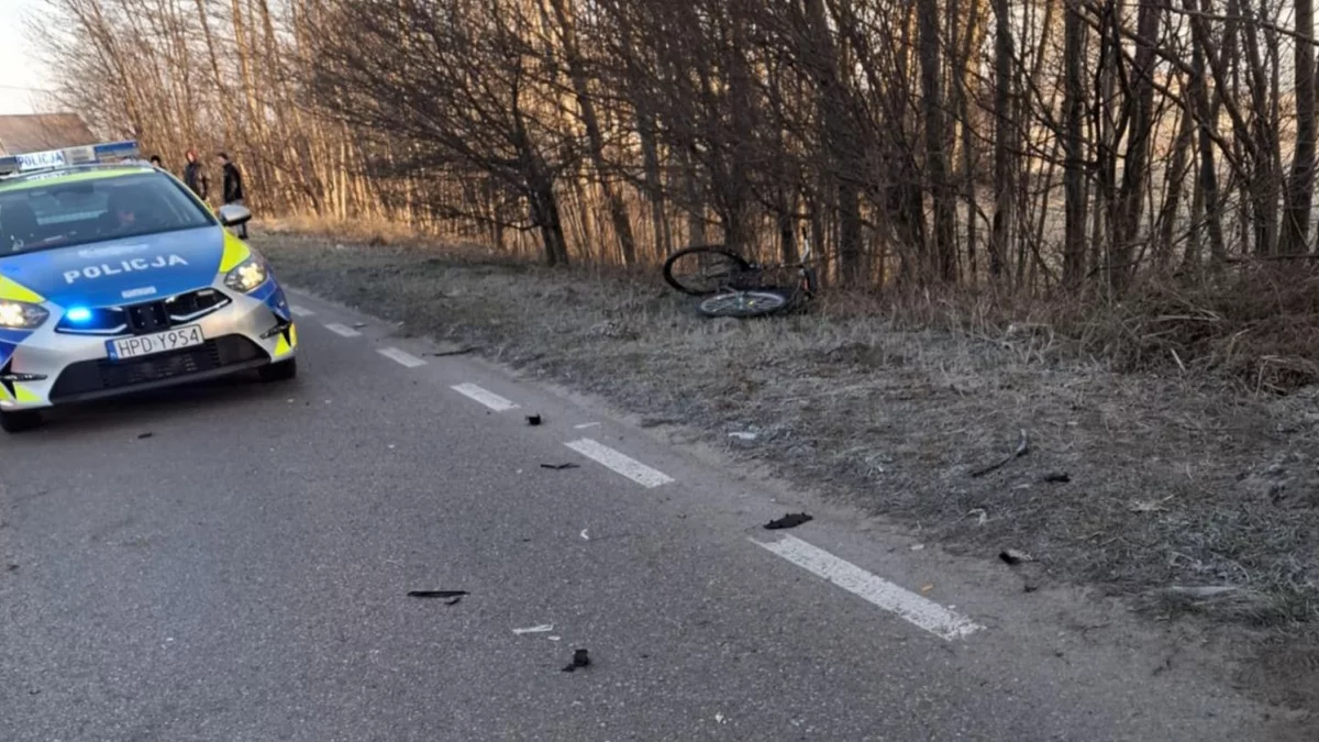 Samochód ciężarowy potrącił rowerzystkę. Ustalenia policji - Zdjęcie główne