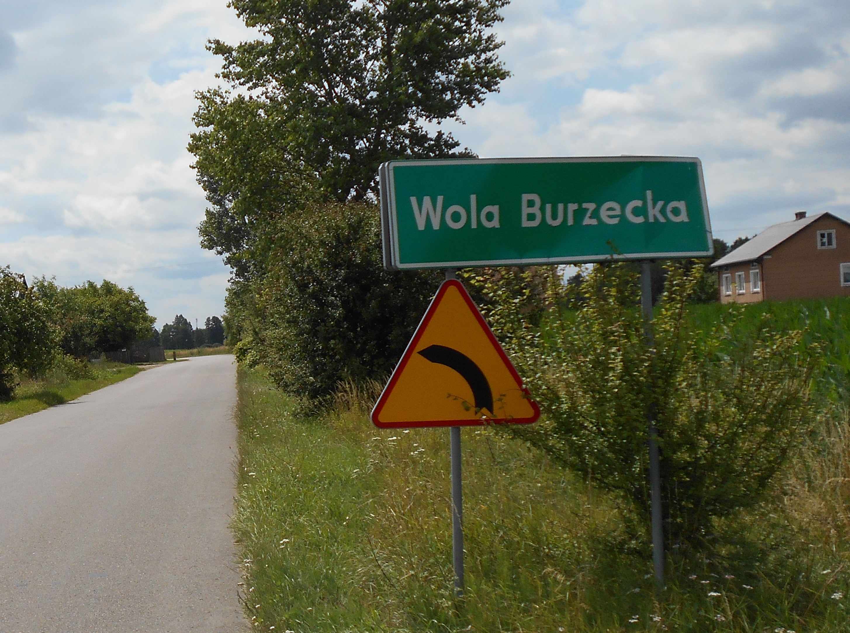 GMINA WOJCIESZKÓW Przebudowa świetlicy w Woli Burzeckiej - Zdjęcie główne