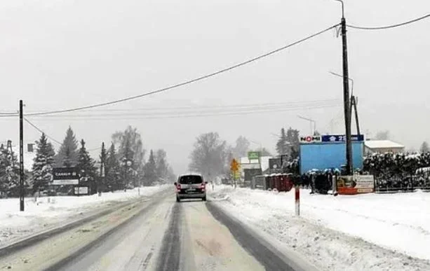 Kto odśnieża ulice w Łukowie? Zobacz, do kogo dzwonić z uwagami: do miasta, powiatu, województwa czy dróg krajowych? - Zdjęcie główne