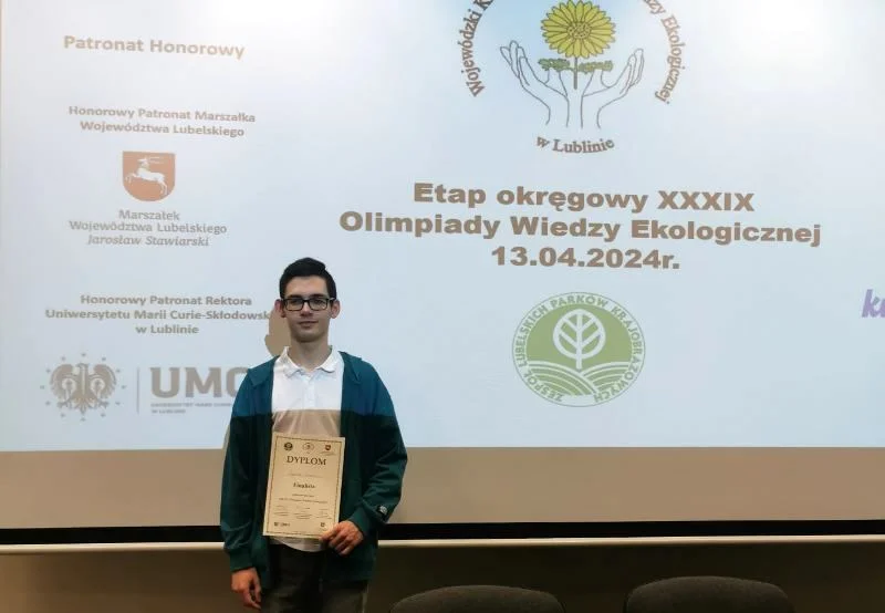 Krystian Onopiuk laureatem etapu okręgowego XXXIX Ogólnopolskiej Olimpiady Wiedzy Ekologicznej - Zdjęcie główne