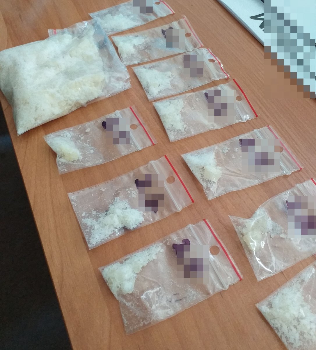 Para miała w mieszkaniu marihuanę i psychotropy - Zdjęcie główne
