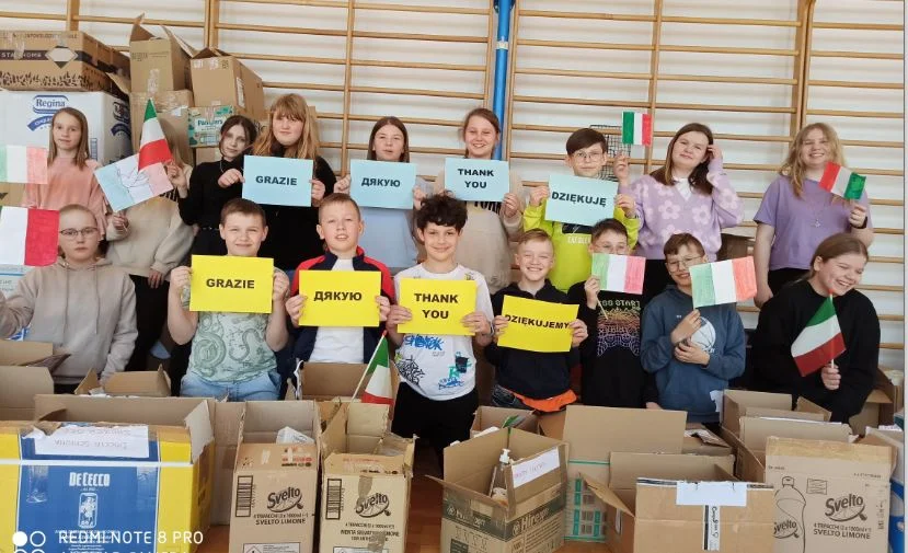Pomoc dla Ukrainy nadeszła z Włoch. Od uczniów z Erasmusa - Zdjęcie główne