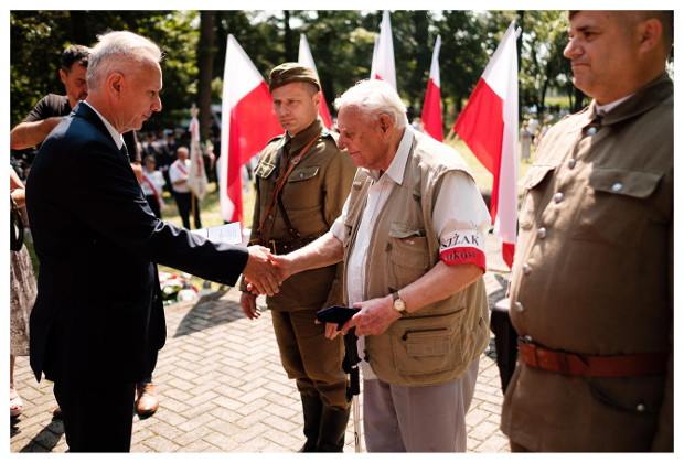 ŁUKÓW. Święto Wojska Polskiego. Wyróżnienie dla Ryszarda Grafika (GALERIA) - Zdjęcie główne