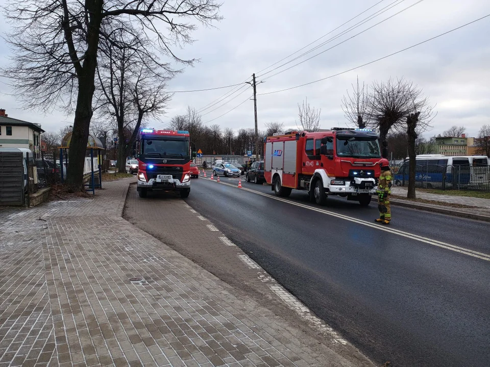 Kolizja przy stadionie Orląt. Wiemy, co się wydarzyło na u. Warszawskiej - Zdjęcie główne