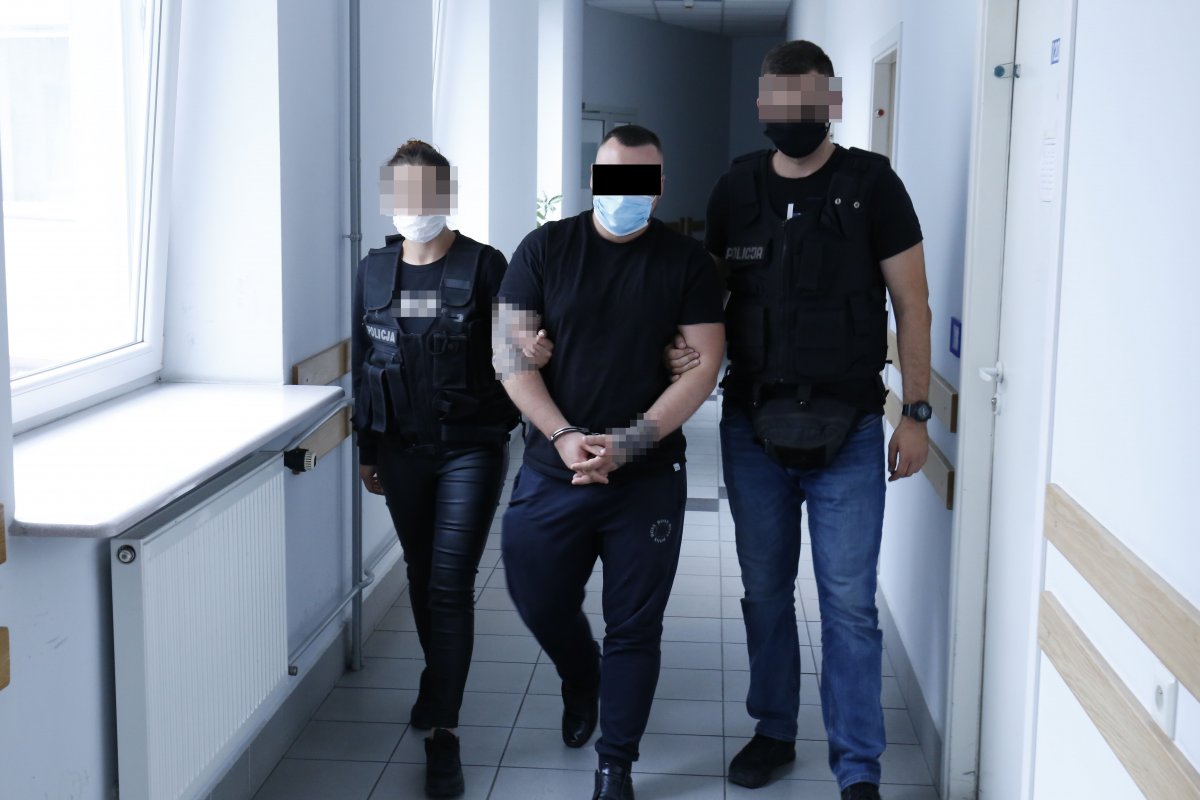 Udawał policjanta. Przez niego senior z Lublina stracił 45 tys. zł - Zdjęcie główne