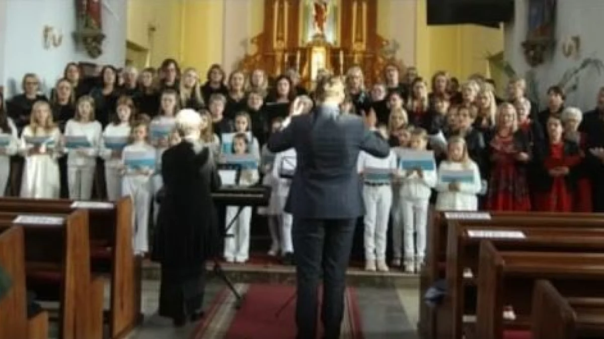 Koncert pieśni - wystąpi kilka chórów. - Zdjęcie główne