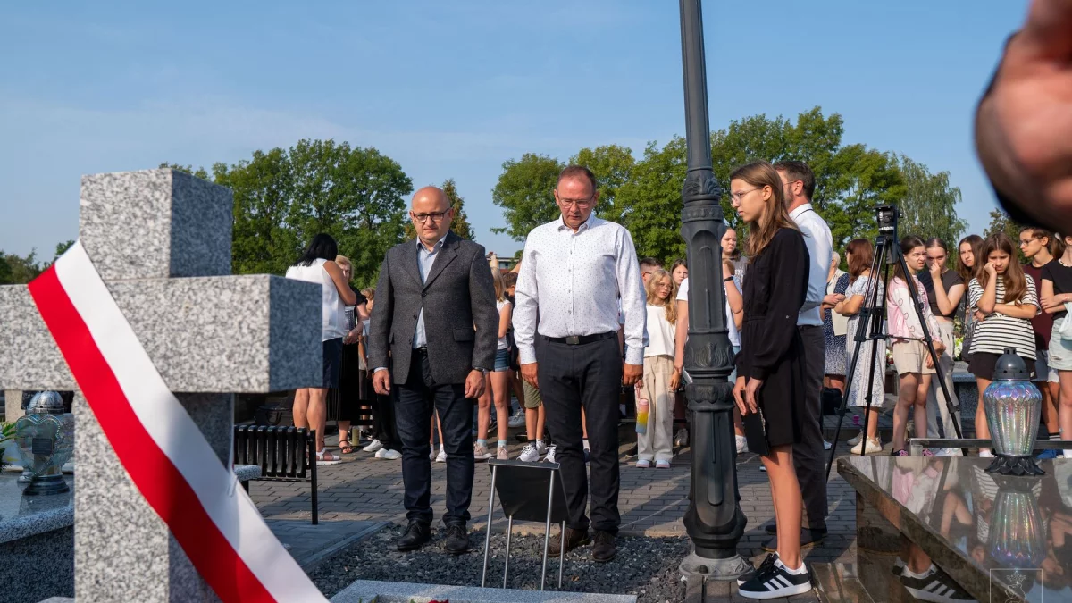 Upamiętnili 85.  rocznicę zrzucenia pierwszych bomb na Łuków [ZDJĘCIA] - Zdjęcie główne