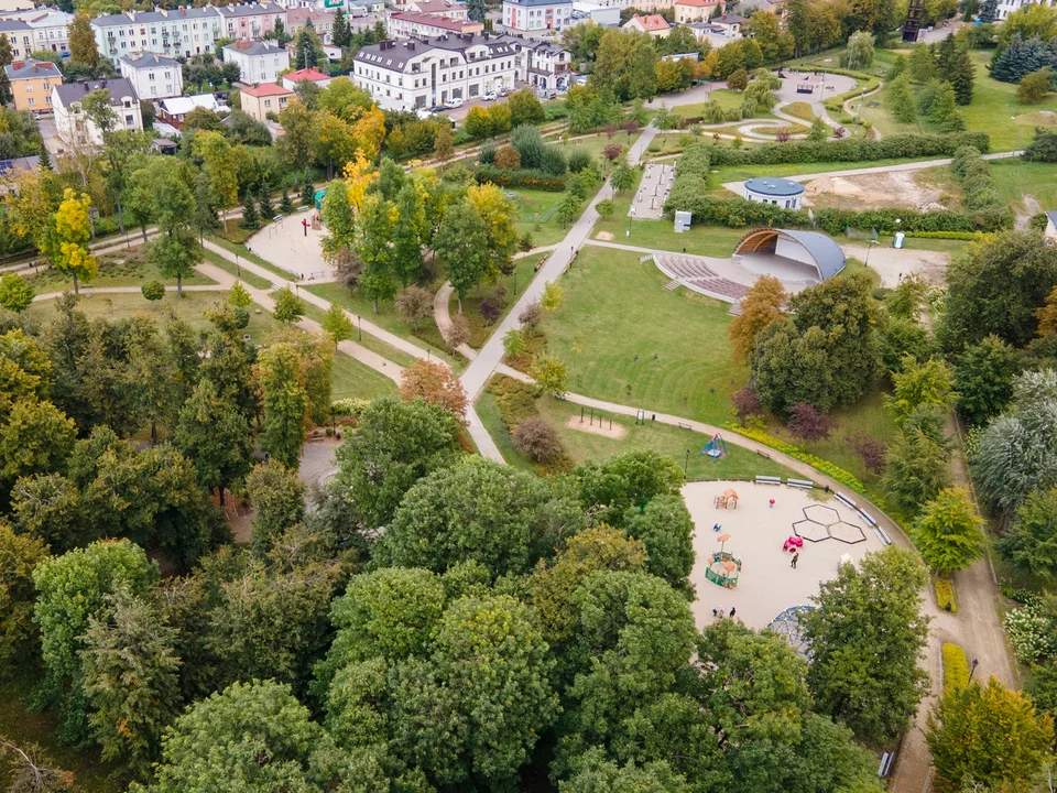 Atrakcje na koniec lipca w parku miejskim - Zdjęcie główne