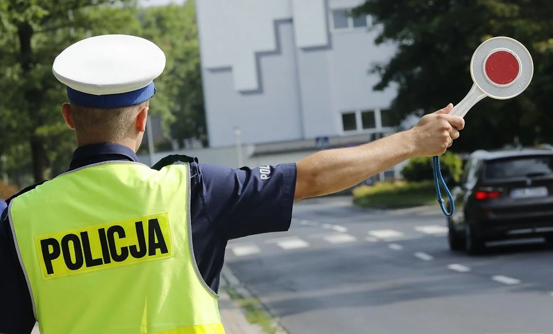 Tłumaczył, że się zagapił. Dostał 1500 zł mandatu i 10 punktów. - Zdjęcie główne