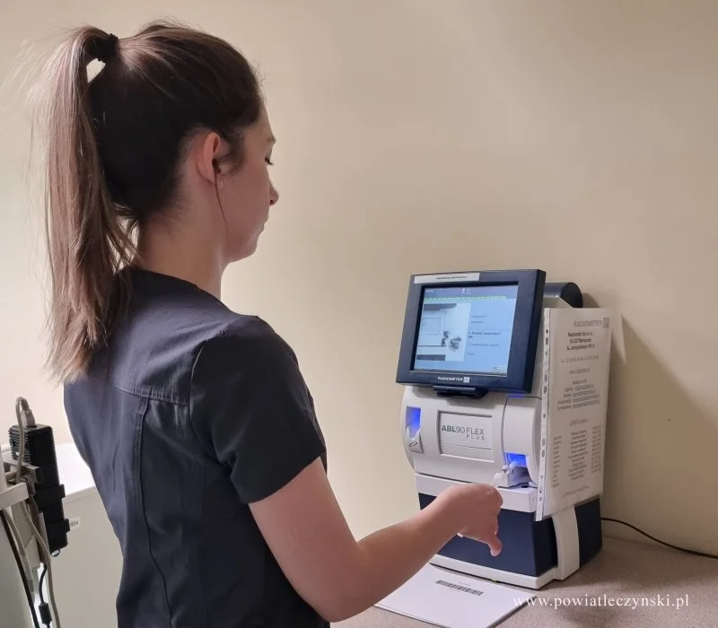 Łęczna: Szpital ma szybki analizator, potrzebny, gdy o życiu decydują minuty - Zdjęcie główne