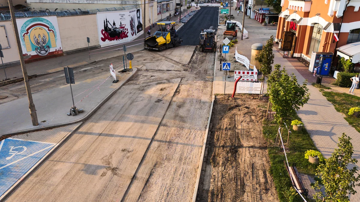 Postęp prac na skrzyżowaniu w centrum Siedlec - Zdjęcie główne