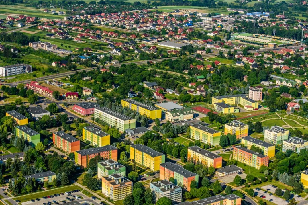 Łęczna z największym spadkiem liczby mieszkańców wśród miast powiatowych w Lubelskiem - Zdjęcie główne