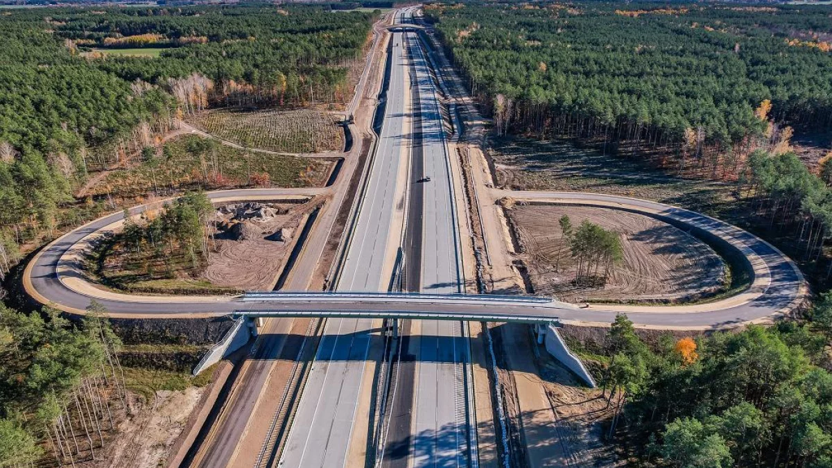 Na autostradzie A2 do Siedlec wciąż jest sporo do zrobienia - Zdjęcie główne