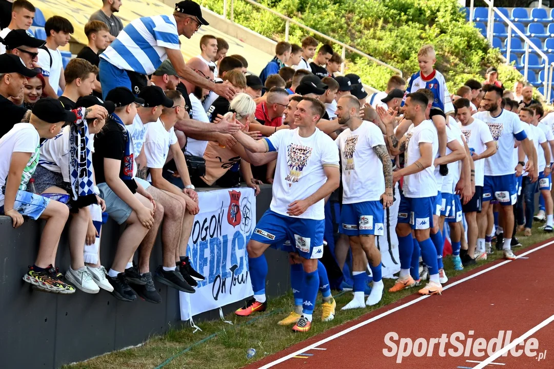 Pogoń Siedlce mistrzem II ligi! Awans jest nasz!!! - Zdjęcie główne